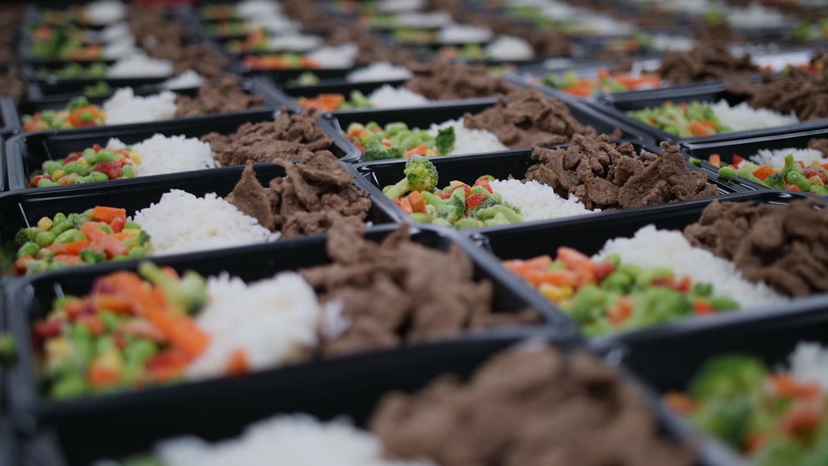 Salad sayuran segar dan sehat